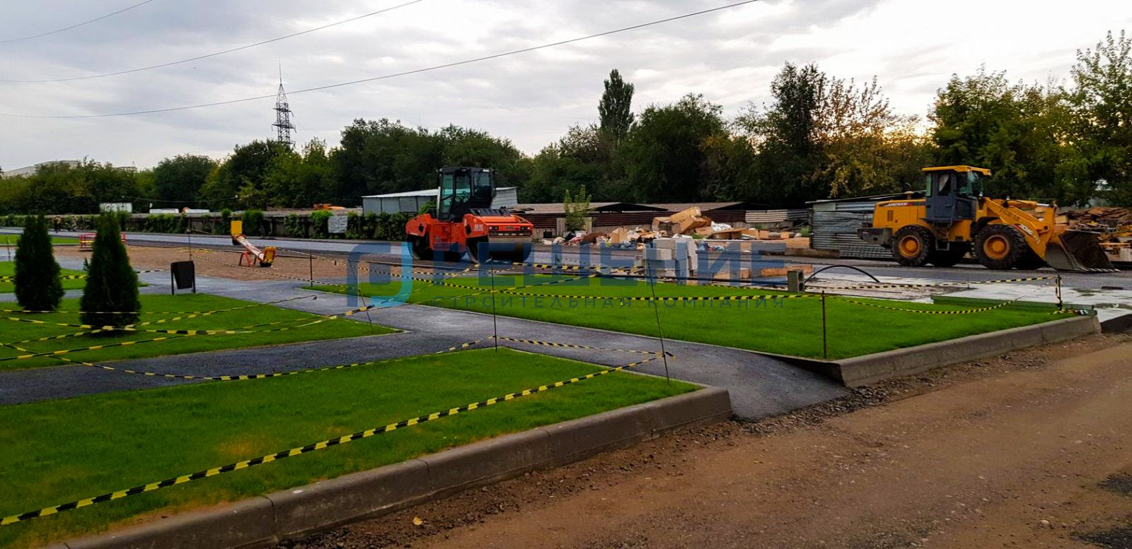 фото: Устройство площадок под ключ: для грузовых и легковых стоянок, под аренду и ангары